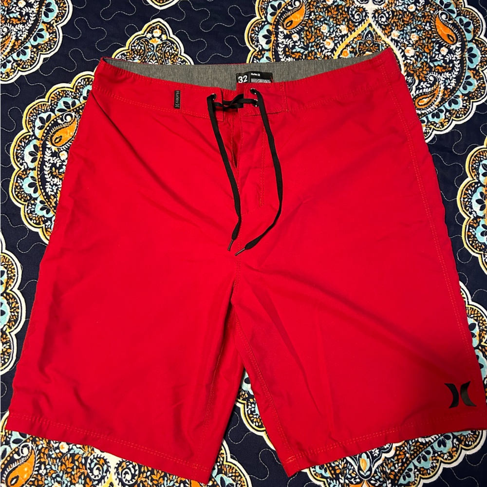 Hurley boardshorts. Red. Worn 2-3 times. Excellent condition. 32 waist